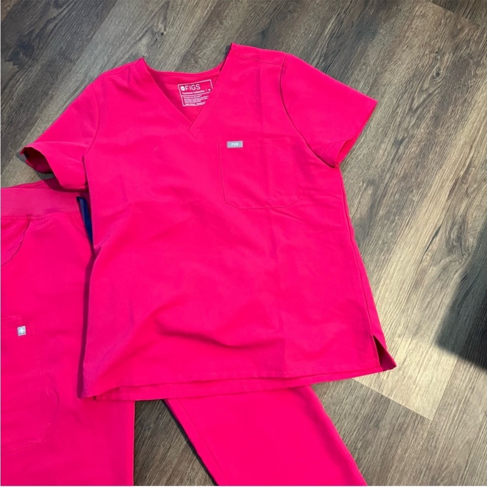 Figs scrubs set pink s/m